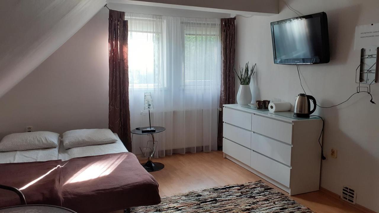 Pokoje Przy Parku Oliwskim Appartamento Danzica Esterno foto